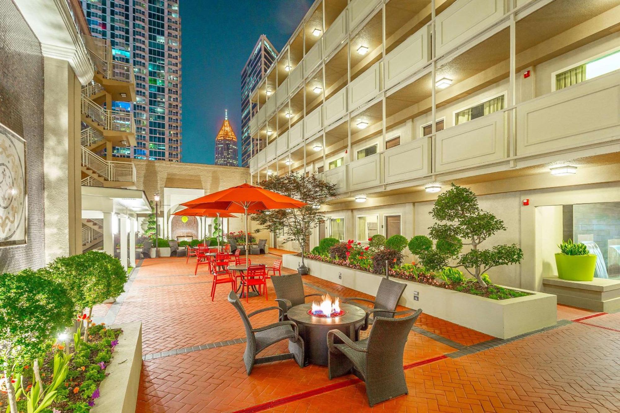 Inn At The Peachtrees, Ascend Hotel Collection Atlanta Dış mekan fotoğraf